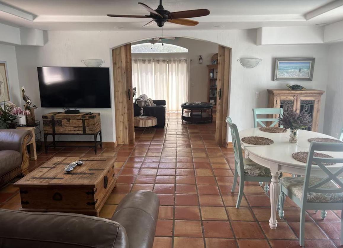 Pool/Waterfront Home 5 Min Walk To Siesta Key Village And Beach Exterior photo