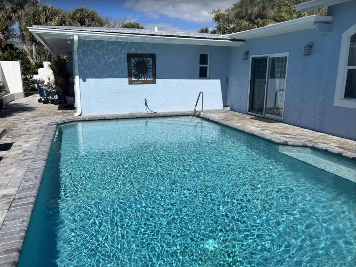 Pool/Waterfront Home 5 Min Walk To Siesta Key Village And Beach Exterior photo